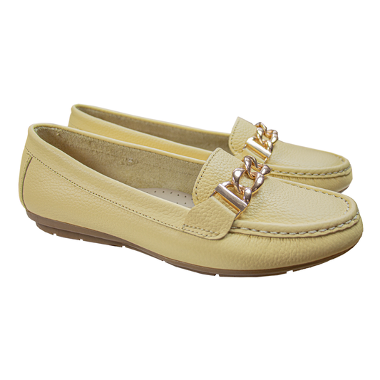 MOCASIN CHATO CADENA MANTEQUILLA