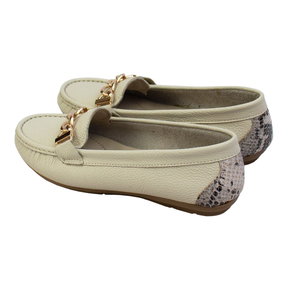 MOCASIN CHATO CADENA VAINILLA /PITON