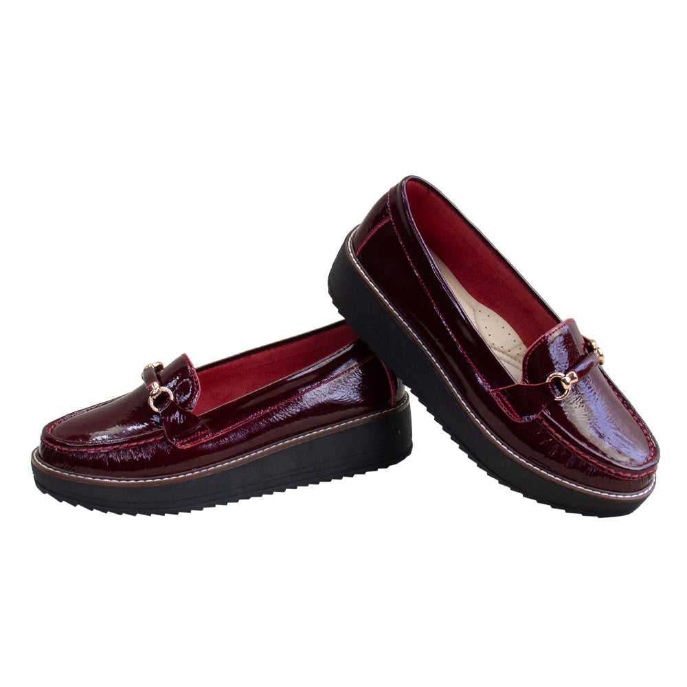 MOCASIN PLATAFORMA DANIELA CHAROL VINO