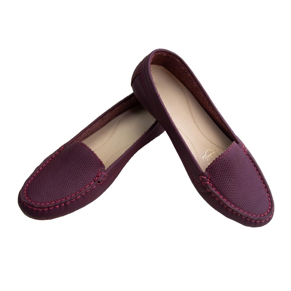 MOCASIN CHATO PUNTOS VINO