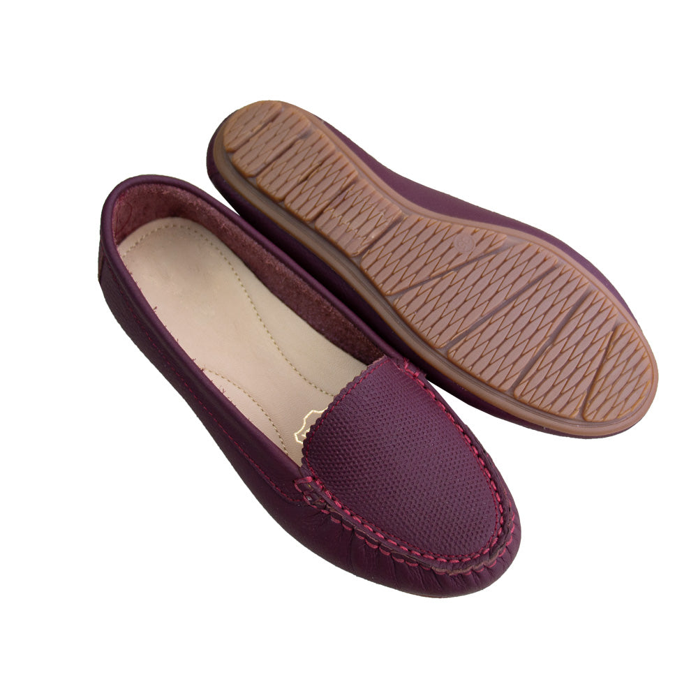 MOCASIN CHATO PUNTOS VINO