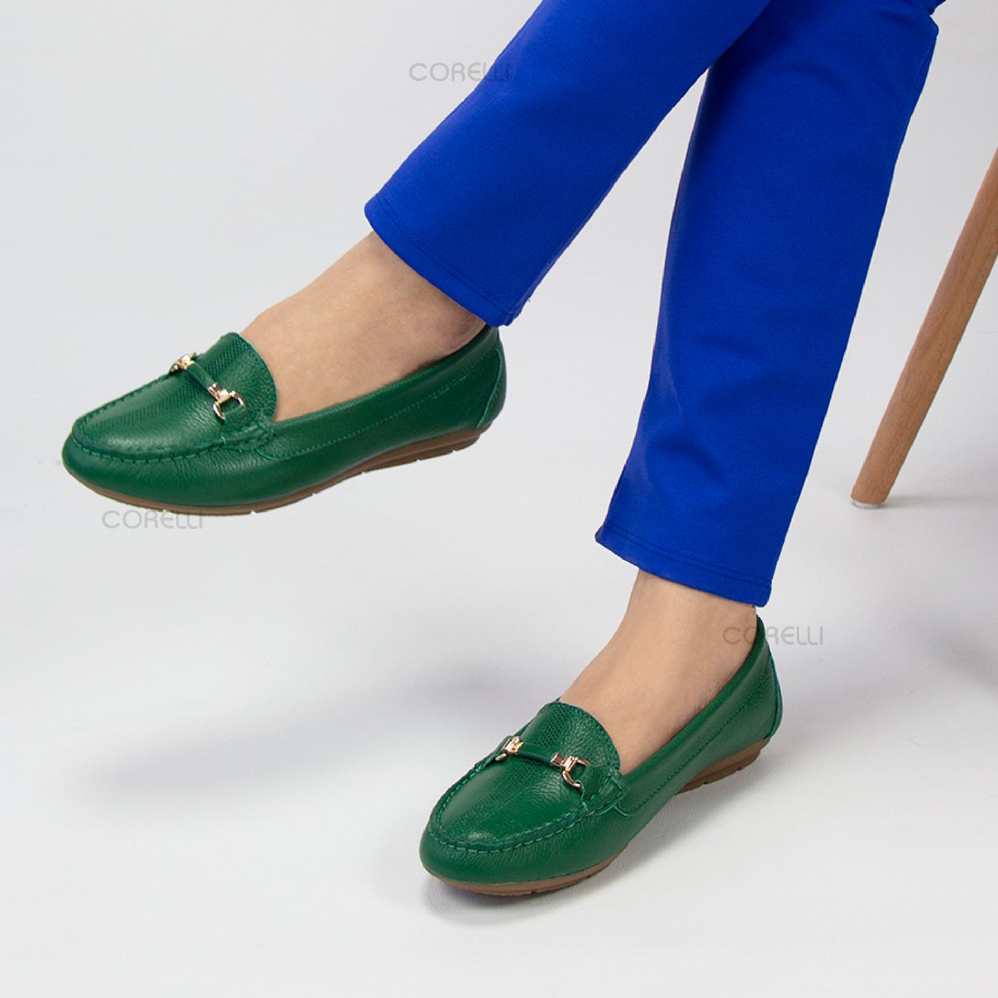 MOCASIN CHATO SARA-2 VERDE HOJA