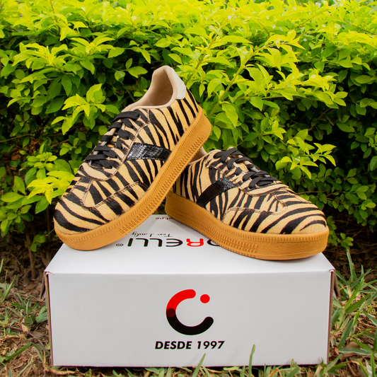ZAPATILLA TIGRESA CUERO PELOS