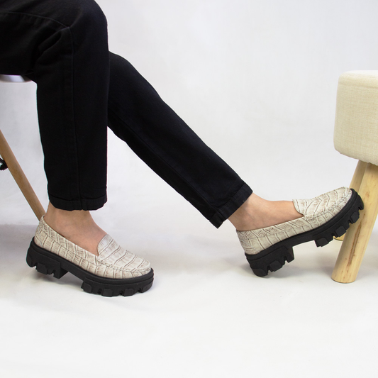 MOCASIN CHUNKY PLATAFORMA  MADONNA  CROCO VAINILLA