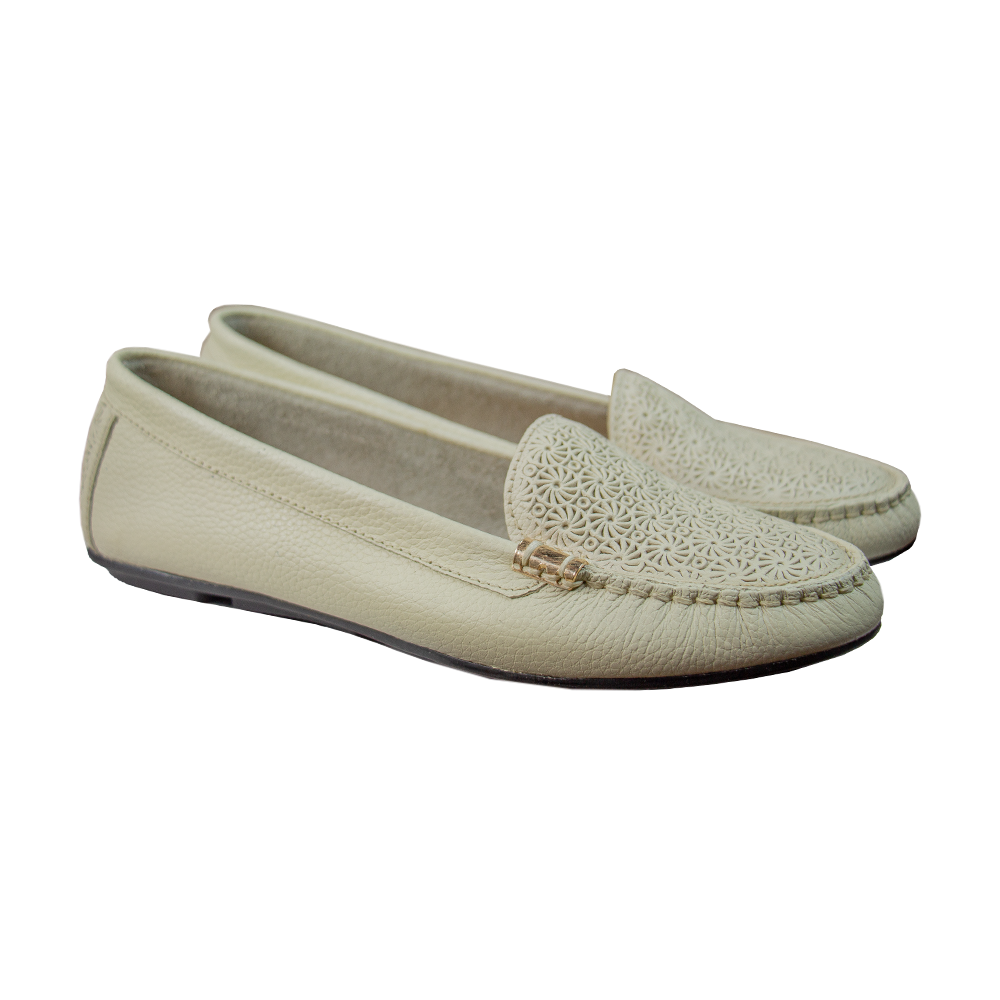 MOCASIN CHATO PAULA II VAINILLA - VALE ARCO NEGRO