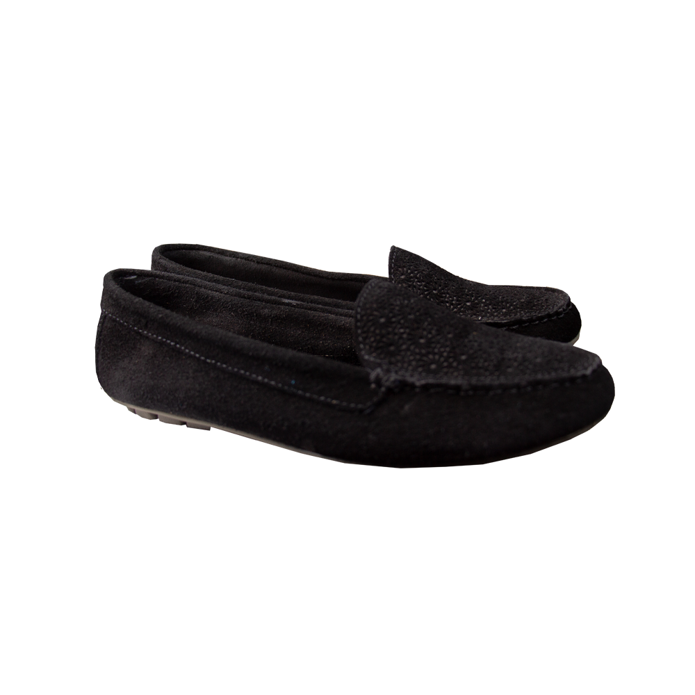 MOCASIN CHATO PAULA GAMUZA NEGRO-CAUCHO GRIS