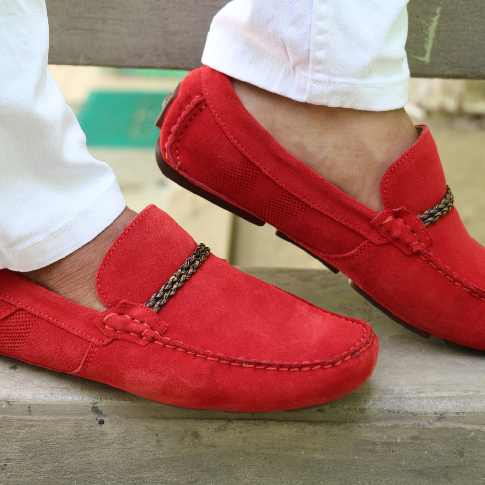 Mocasin rojo discount hombre