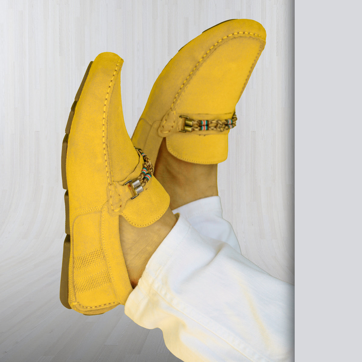 LEO MUSTARD SUEDE 